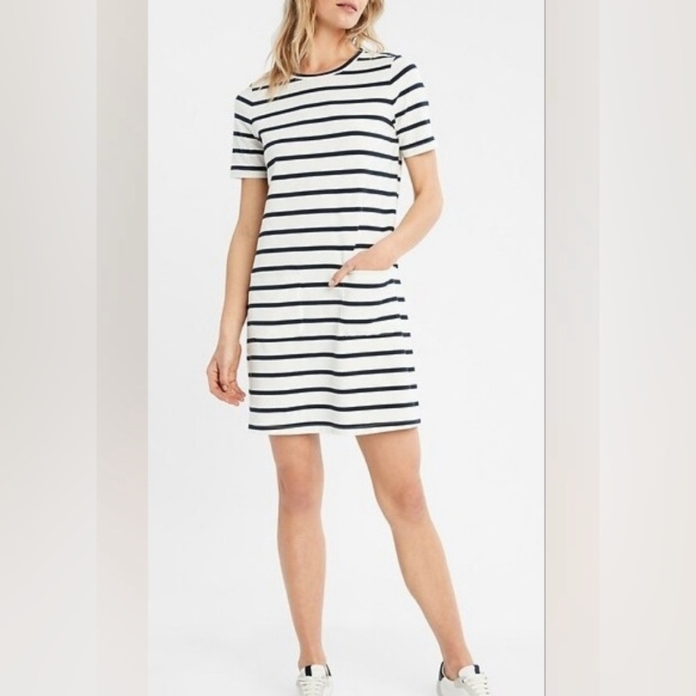 Banana Republic Navy and White Striped Mini Dress Sz S